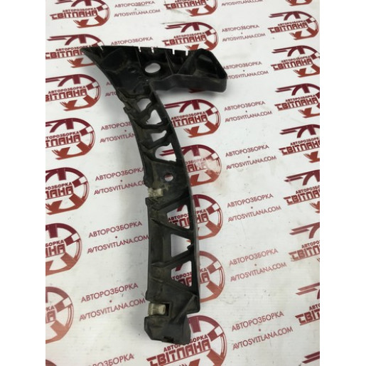 Кронштейн заднього бампера правий Jaguar XF 2008-2015 8X2317B749